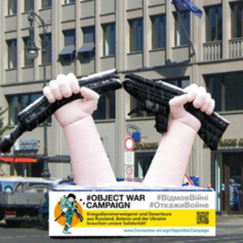 Fotomontage der Aktion. Foto Europäisches Haus: Wikimedia.