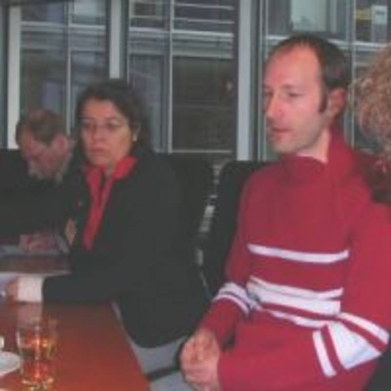 Xanthe Hall und Jan Tamas im Bundestag