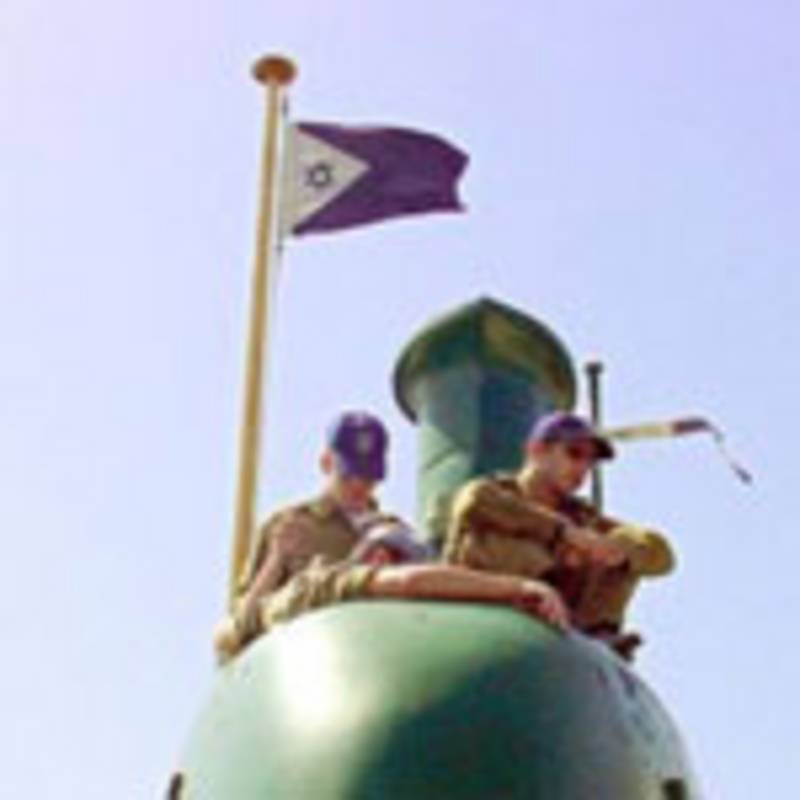 Die Bundesregierung will ein weiteres U-Boot an Israel liefern. IPPNW und pax christi protestieren gegen die Lieferung..