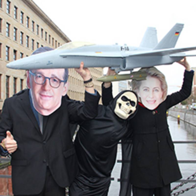 Protestaktion Auswärtiges Amt Atombomber - Nein, Danke!, Foto: ICAN Germany