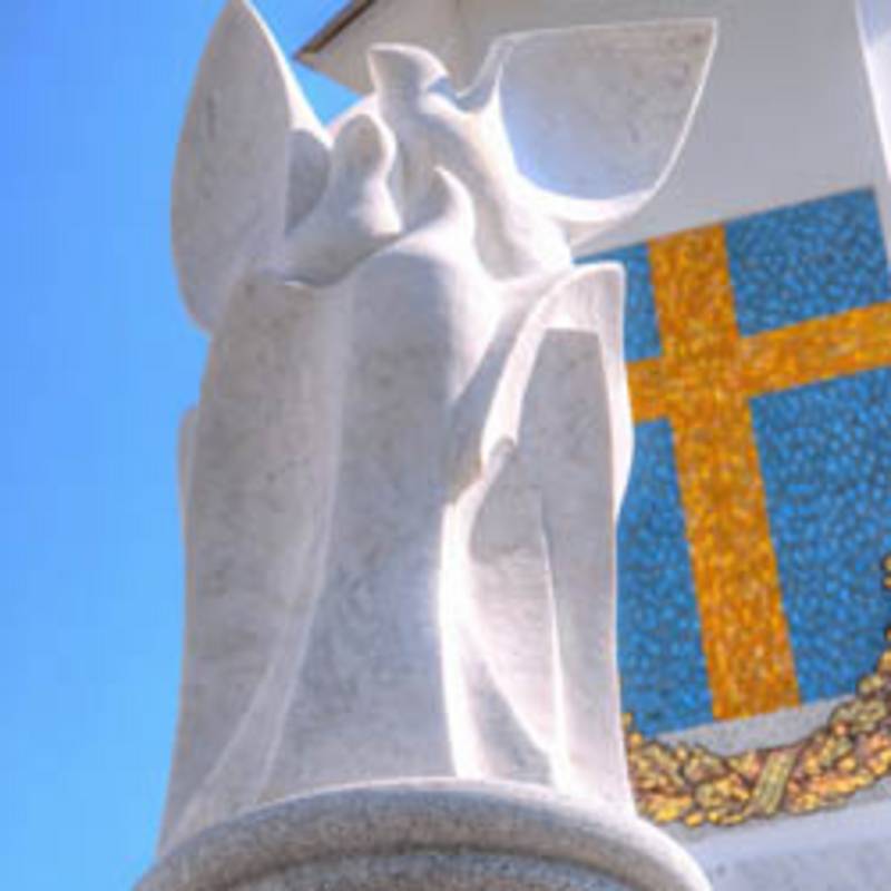 Friedensglobus auf dem Unabhängigkeitsplatz in Kiew, Foto: shutterstock